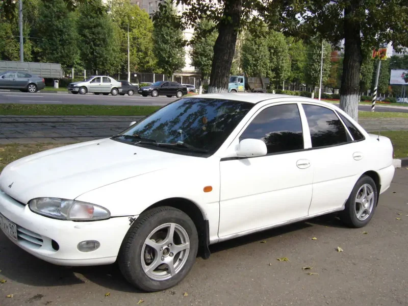 Mitsubishi Mirage 1993 купе