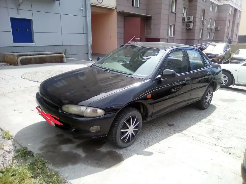 Мицубиси Мираж 1994