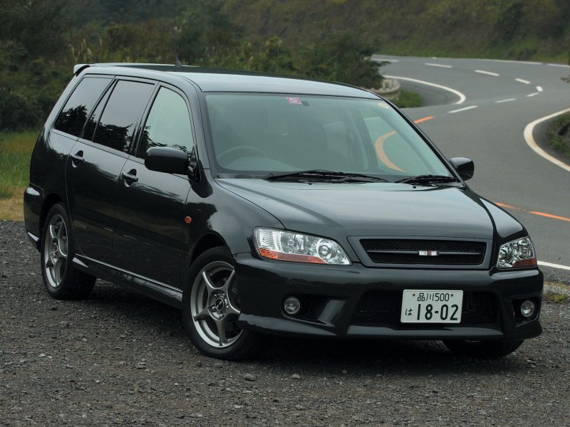 Mitsubishi Lancer Cedia