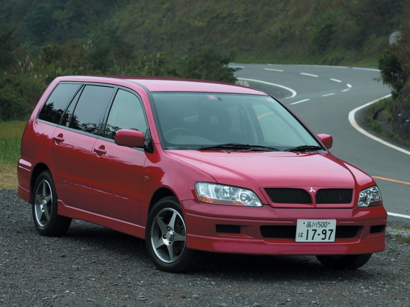 Mitsubishi Lancer 9 Cedia