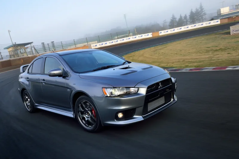 Mitsubishi Lancer Evolution 10 2015