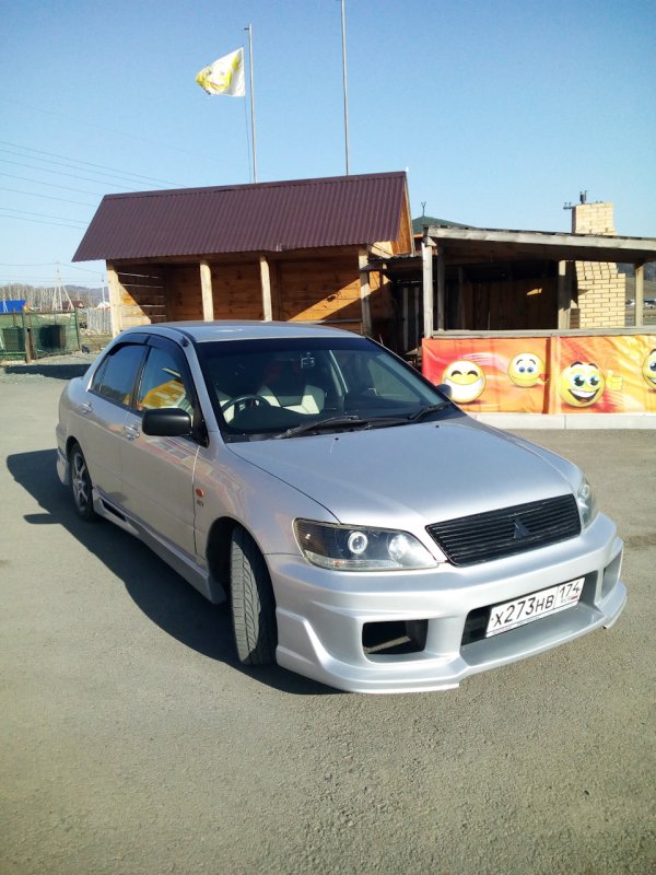 Mitsubishi Lancer Cedia Ralliart