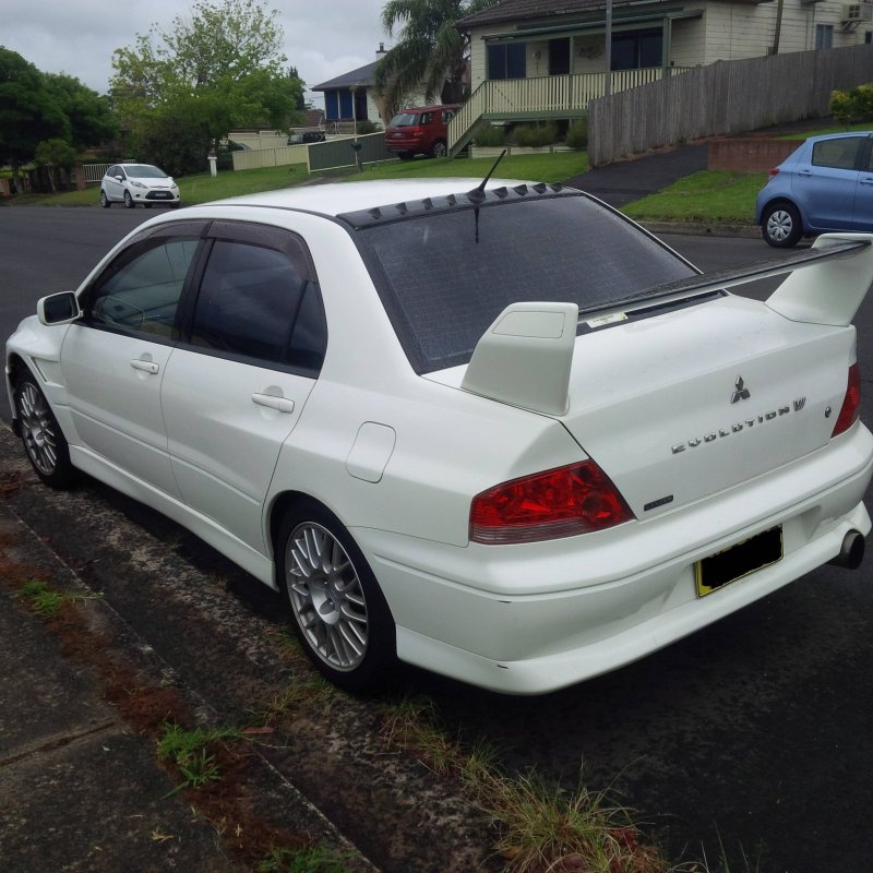 Mitsubishi Lancer Cedia