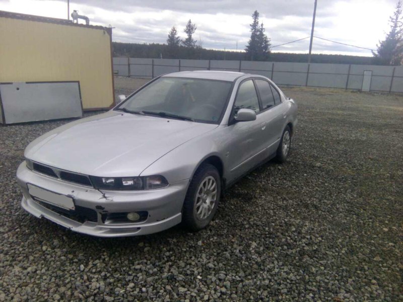 Mitsubishi Galant 5 стекло
