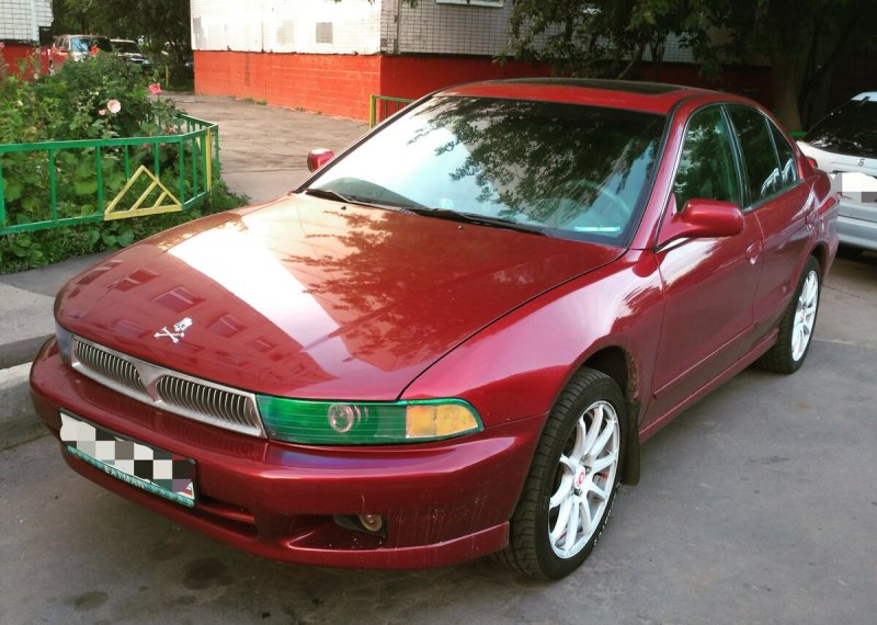 Mitsubishi Galant 2000