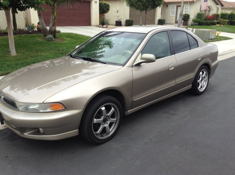 Mitsubishi Galant 2000