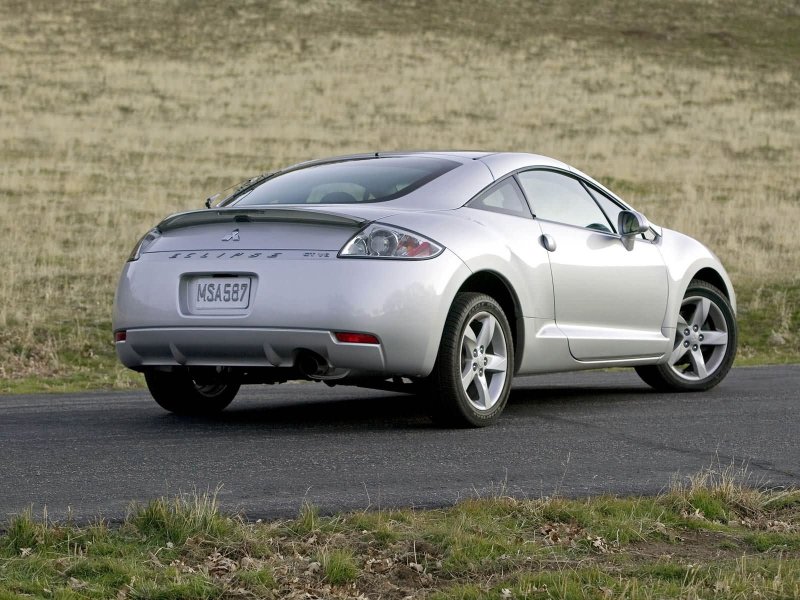 Mitsubishi Eclipse 2