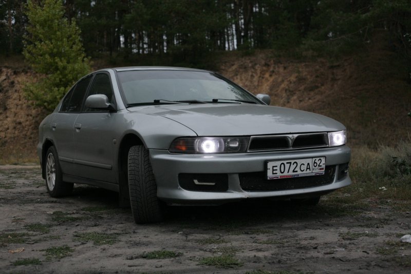 Митсубиси Галант 1999