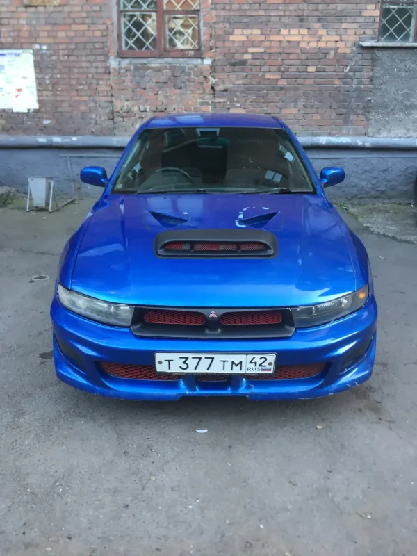 Mitsubishi Galant 8 акула