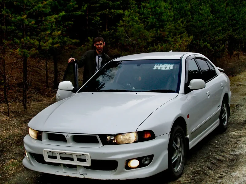 Mitsubishi Galant акула Стайлинг