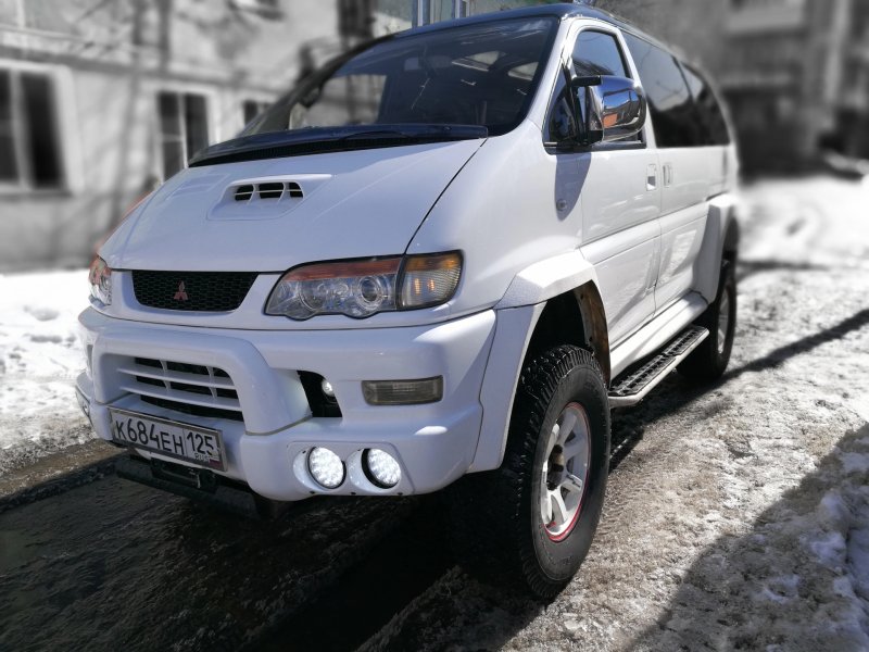 Mitsubishi Delica Chamonix 4x4