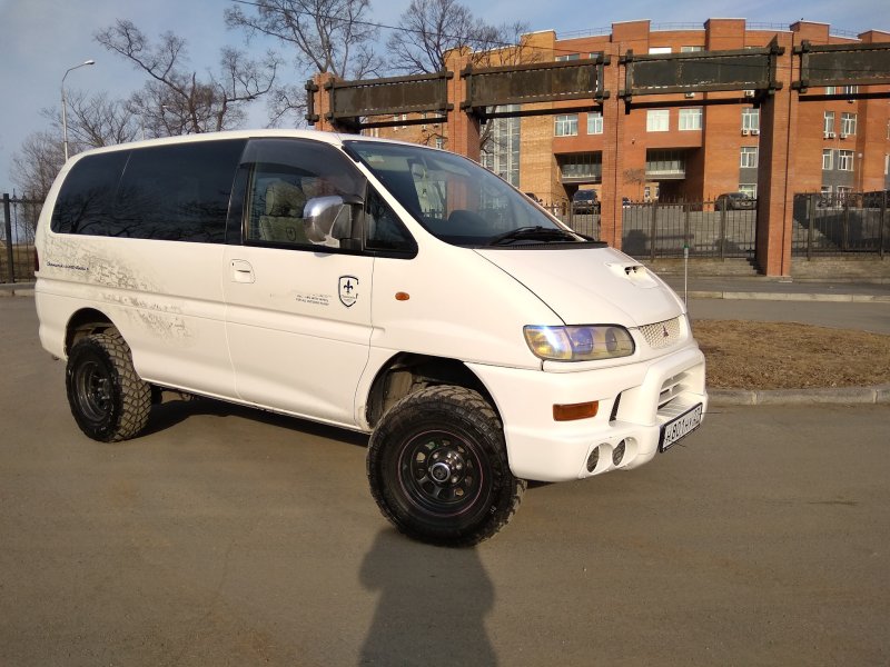 Mitsubishi Delica 3.0