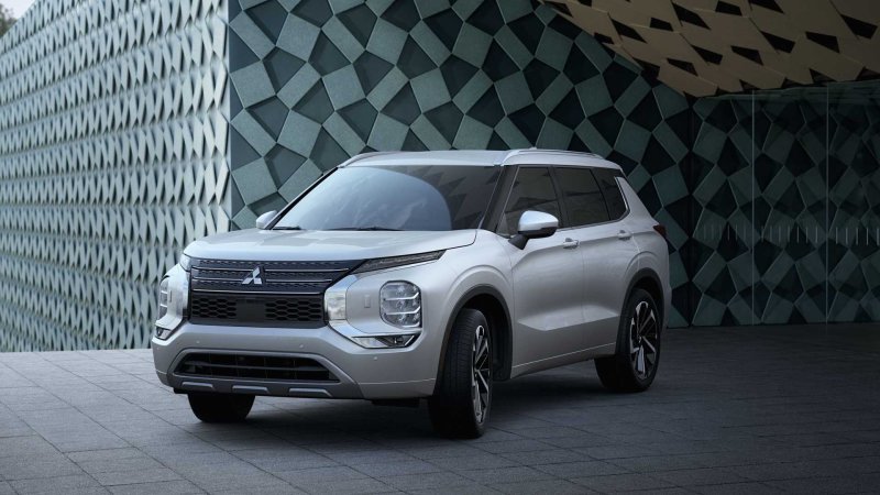 Mitsubishi Outlander 2022