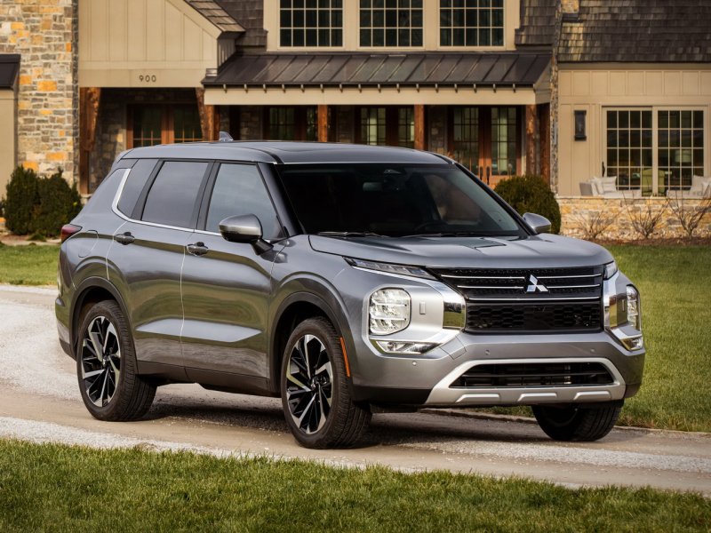 Mitsubishi Outlander 2022