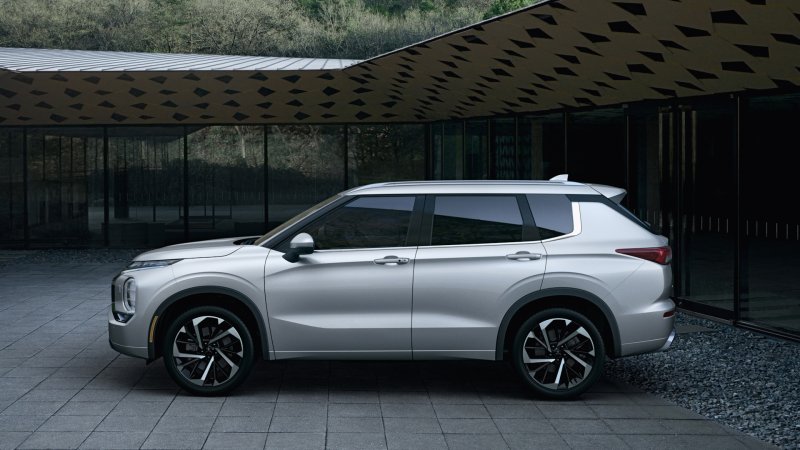 Mitsubishi Outlander 2022