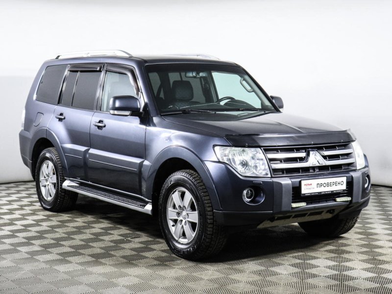 Mitsubishi Pajero IV 3.2