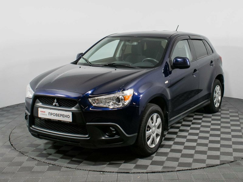 Mitsubishi ASX белый 2012