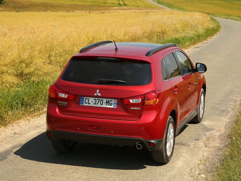 Мицубиси ASX 2012