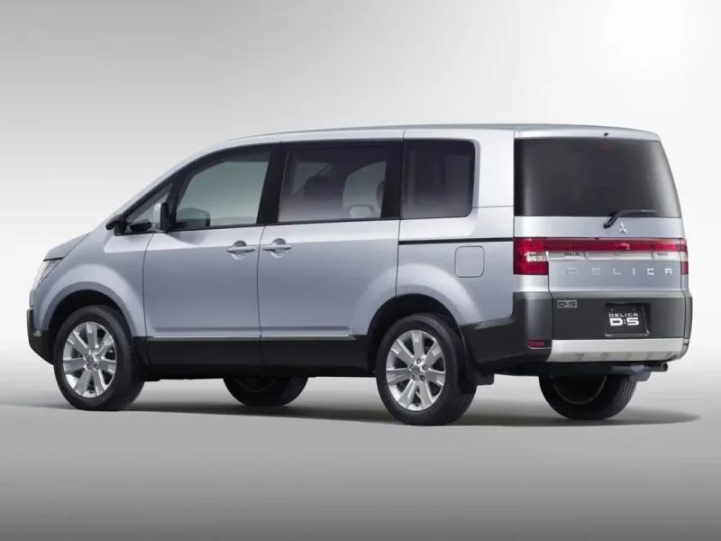 Mitsubishi Delica d5 2021