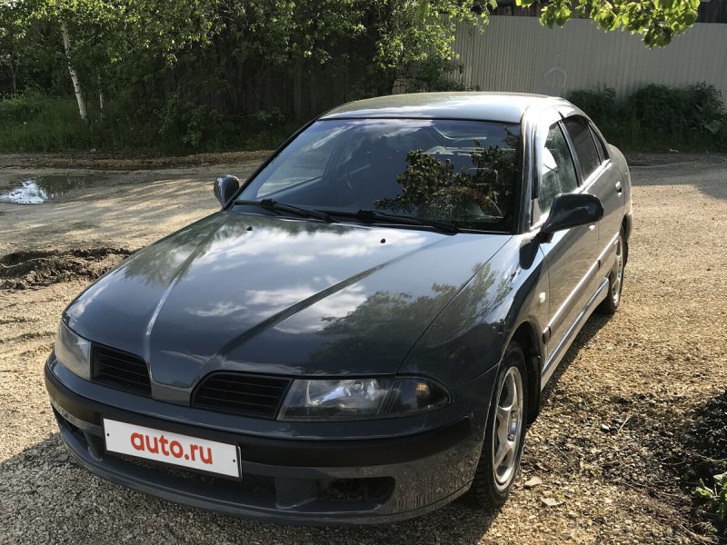 Mitsubishi Carisma 2003 год