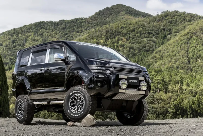 Mitsubishi Delica d5 2020