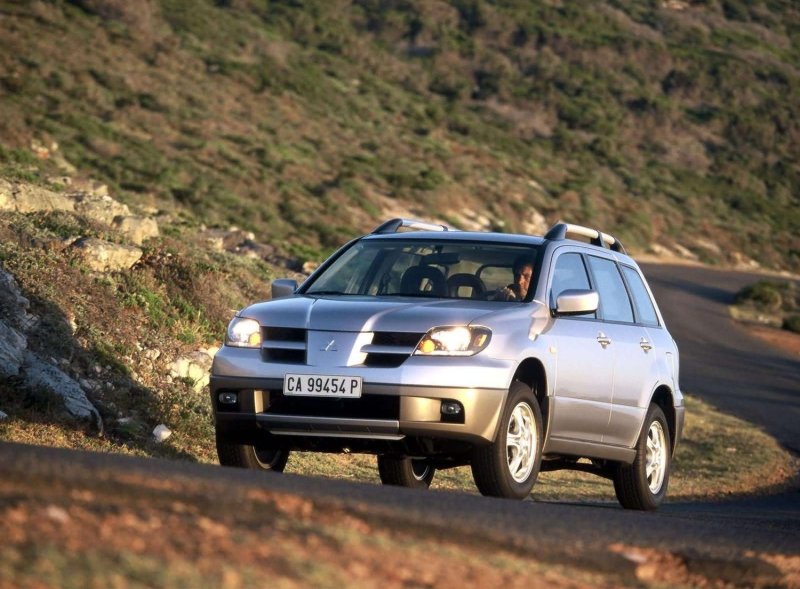 Mitsubishi Outlander 2003