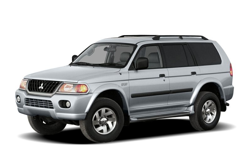 Montero Sport 1