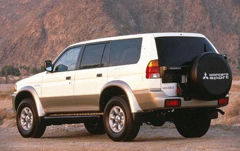 Mitsubishi Pajero/Montero Sport