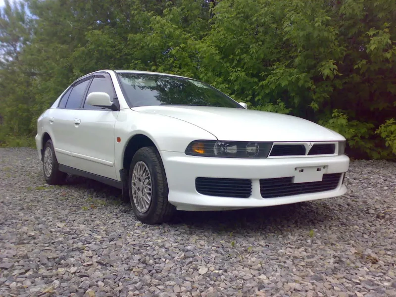 Mitsubishi Galant 2003