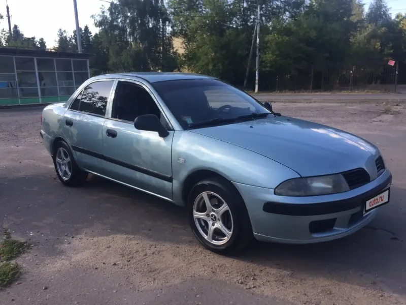 Мицубиси Каризма 2003