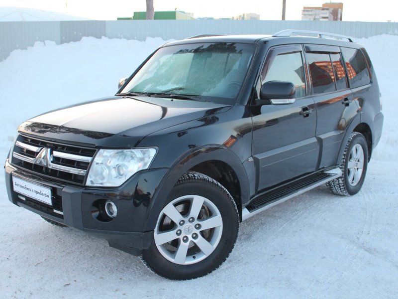 Mitsubishi Pajero 4 2008