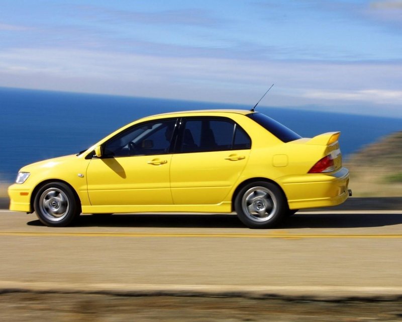 Mitsubishi Lancer Cedia