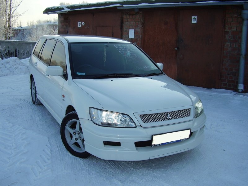 Mitsubishi Cedia 2003