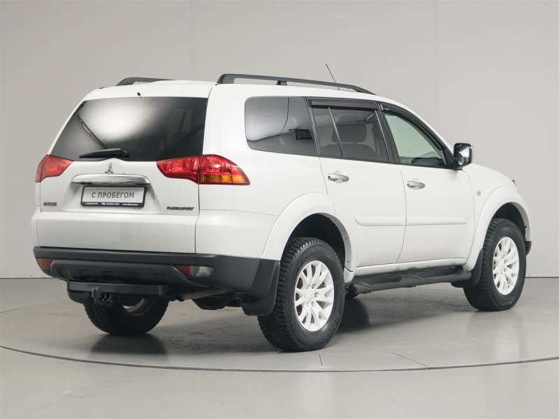 Pajero Sport 2011