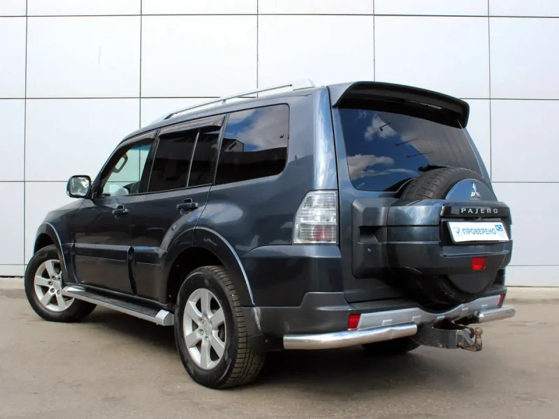 Mitsubishi Pajero IV 2008