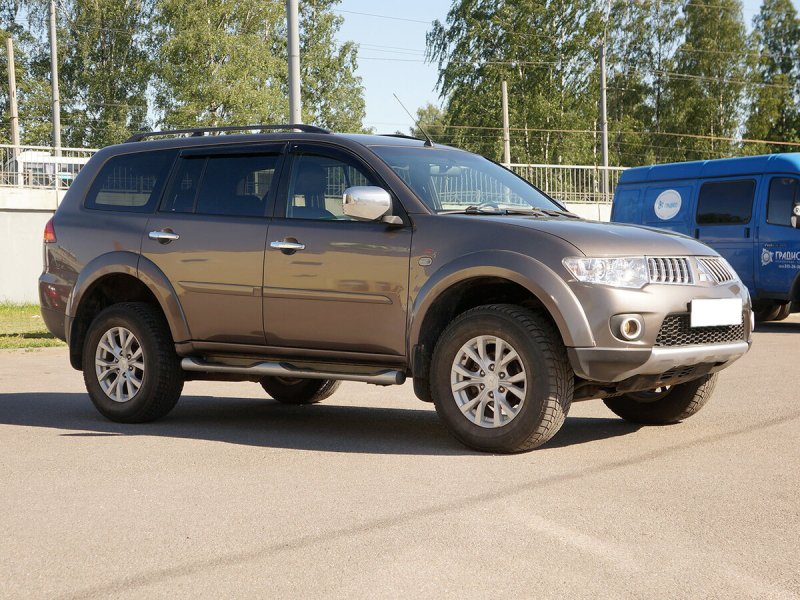 MMC Pajero Sport 2008