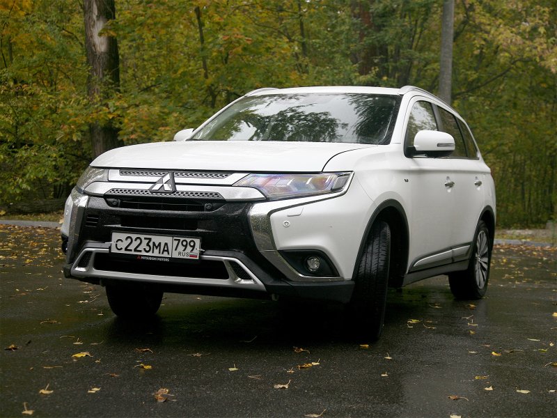 Mitsubishi Outlander 2019