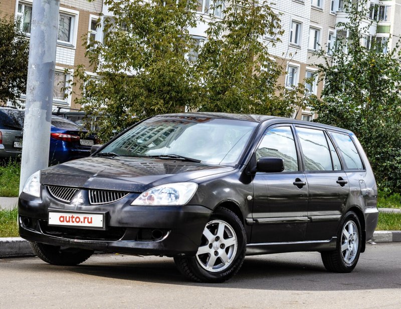 Mitsubishi Legnum 1996