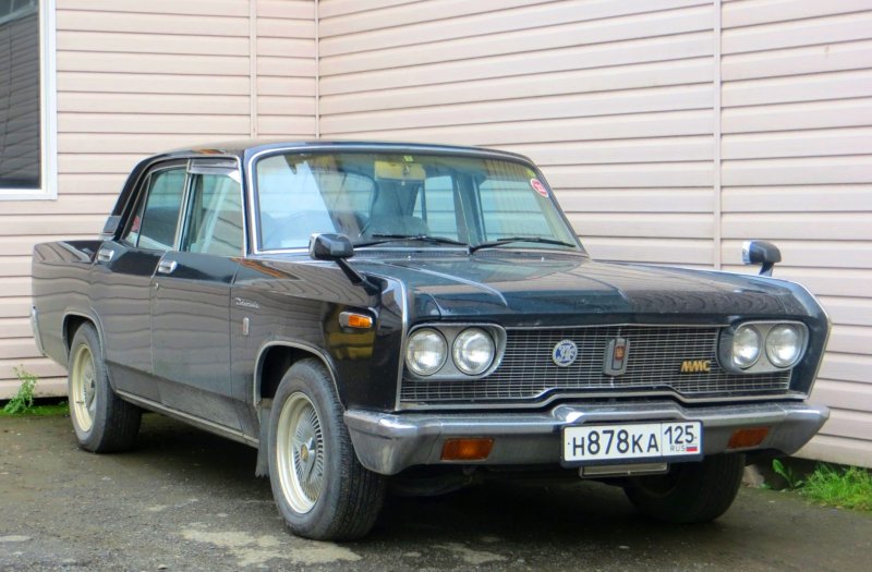 Mitsubishi Debonair 1989