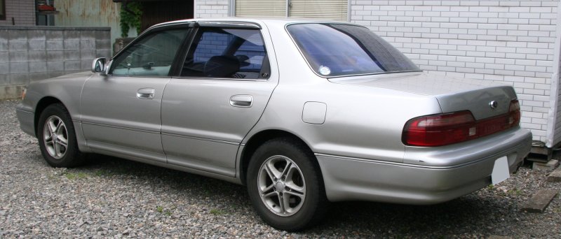 Mitsubishi Debonair 2004
