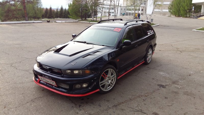 Galant 8 VR-4