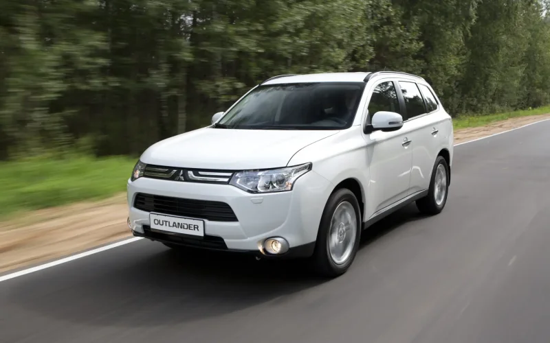 Mitsubishi Outlander III (2012-2015)