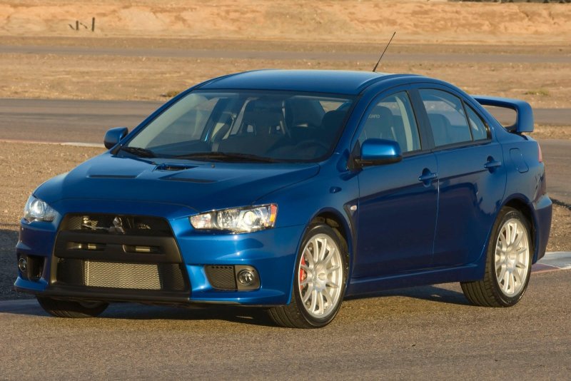 Mitsubishi Lancer Evolution 10 Red