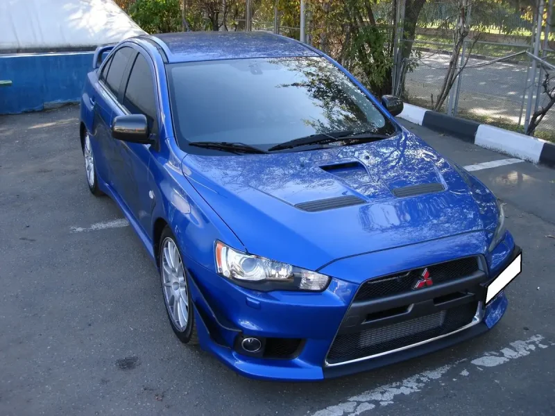 Mitsubishi Lancer 2009 синий