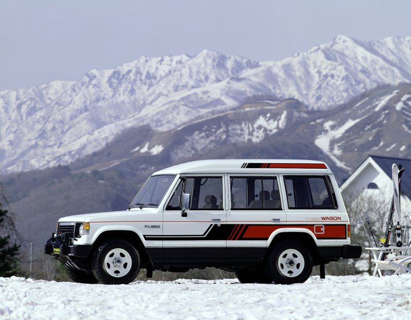 Mitsubishi Pajero 1