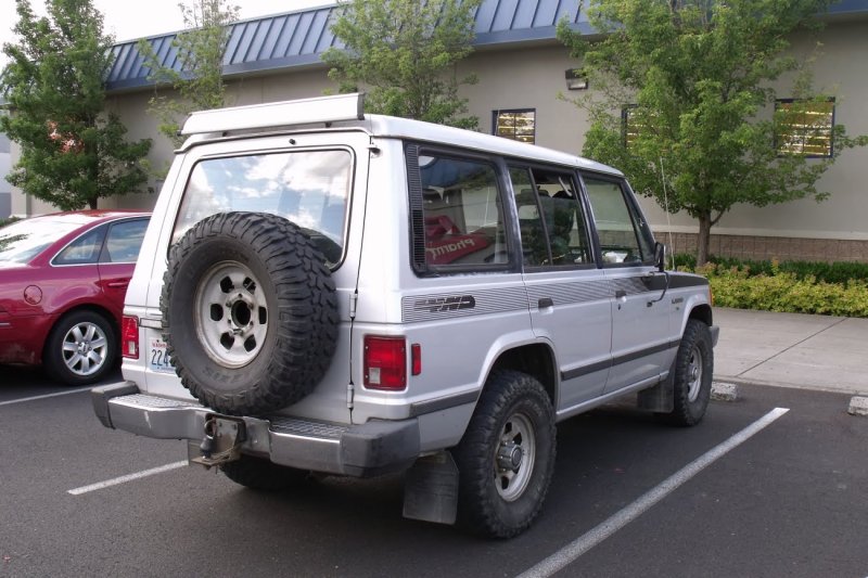 Mitsubishi Pajero 1988