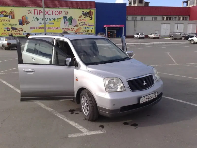 Mitsubishi Dion 2002 магнитола
