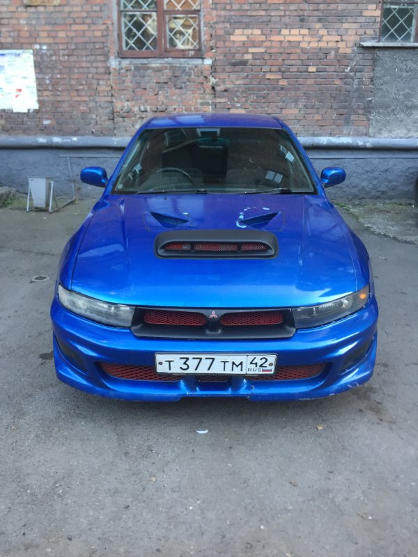 Mitsubishi Galant 8 акула
