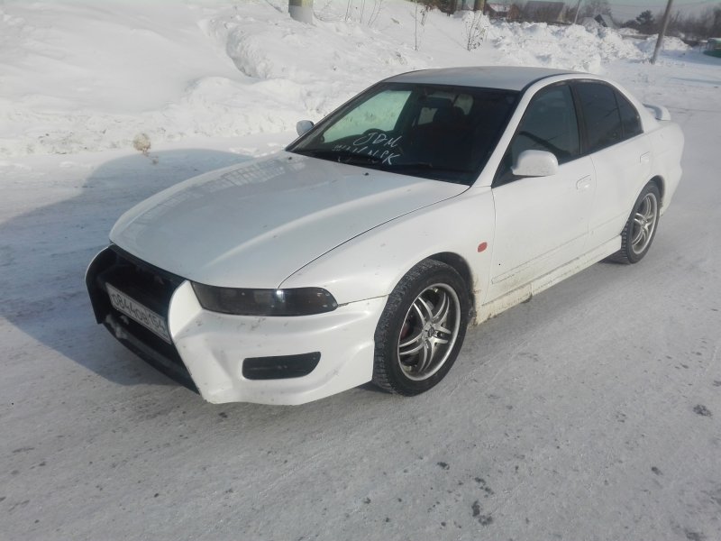 Mitsubishi Galant акула
