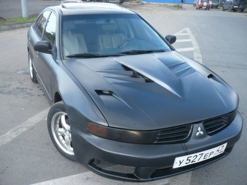 Mitsubishi Galant 8 акула